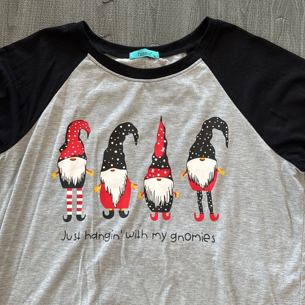 Christmas Gnome Graphic Tee Black & Gray - Women’s Size XL